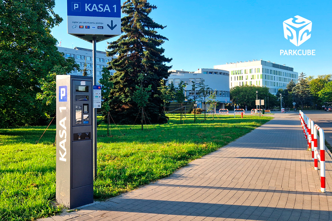 Nowoczesny, solarnie zasilany parkomat ParkCube